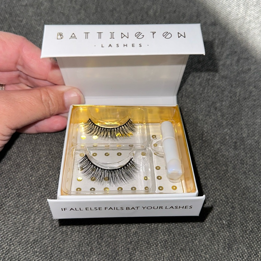 Brand new - Battington lashes - reusable!